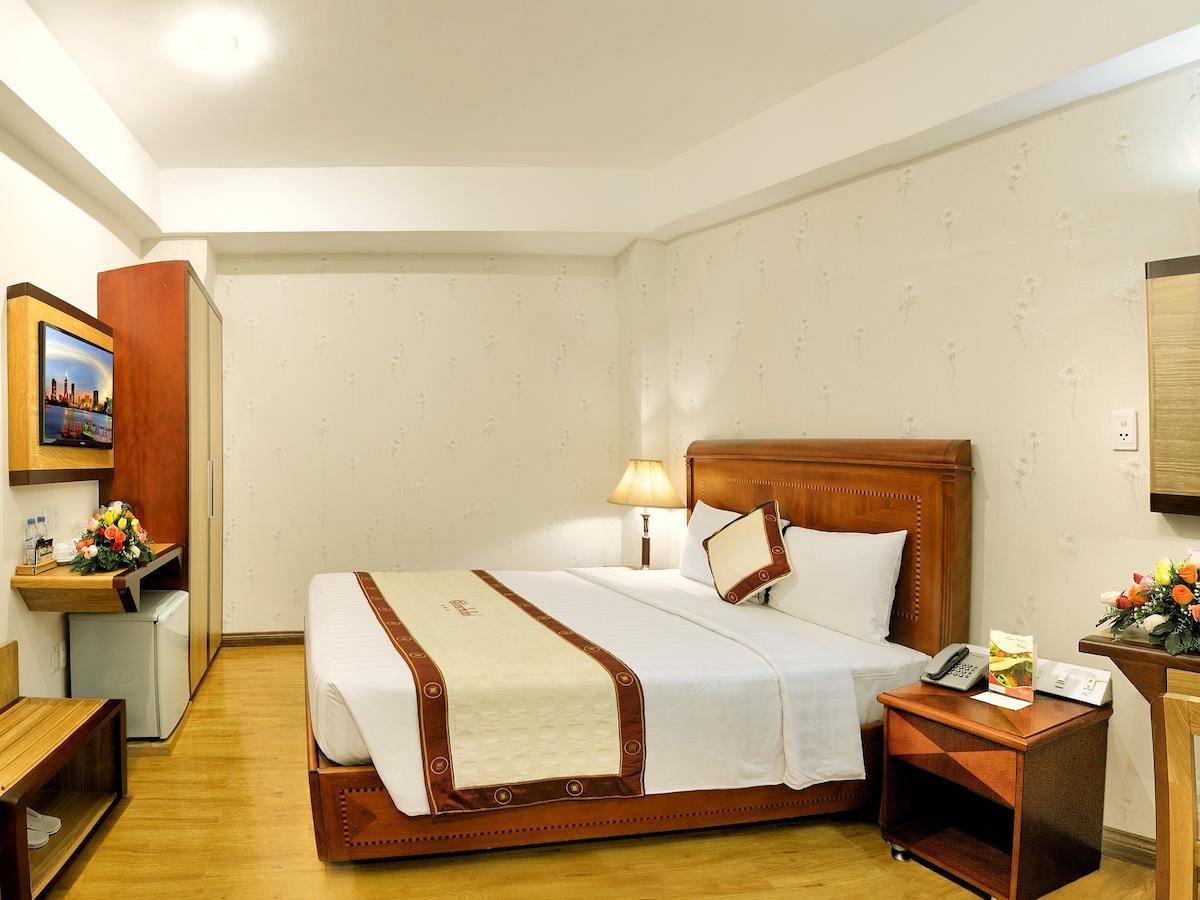 Elios Hotel Ho Chi Minh City Bagian luar foto