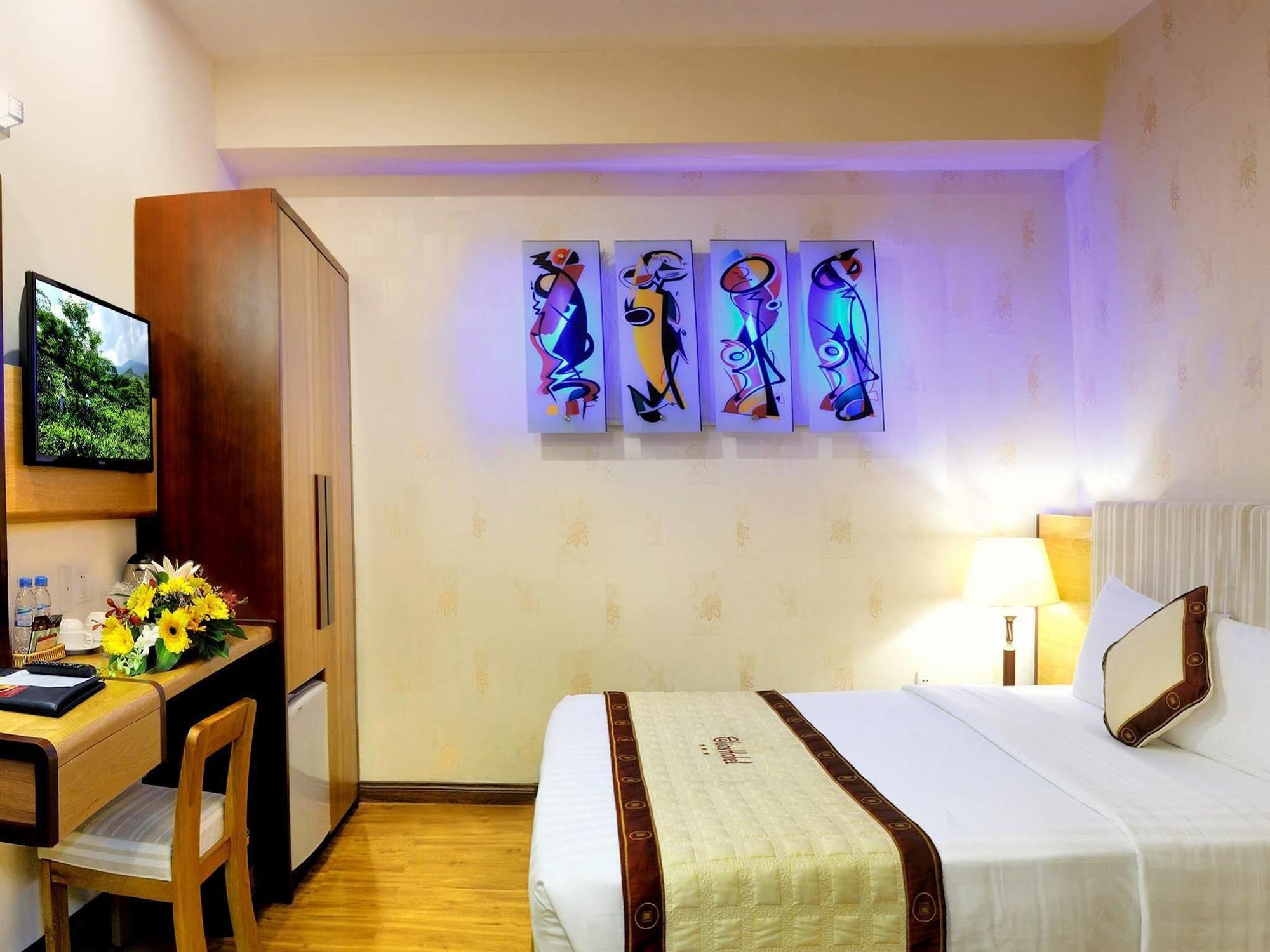 Elios Hotel Ho Chi Minh City Bagian luar foto