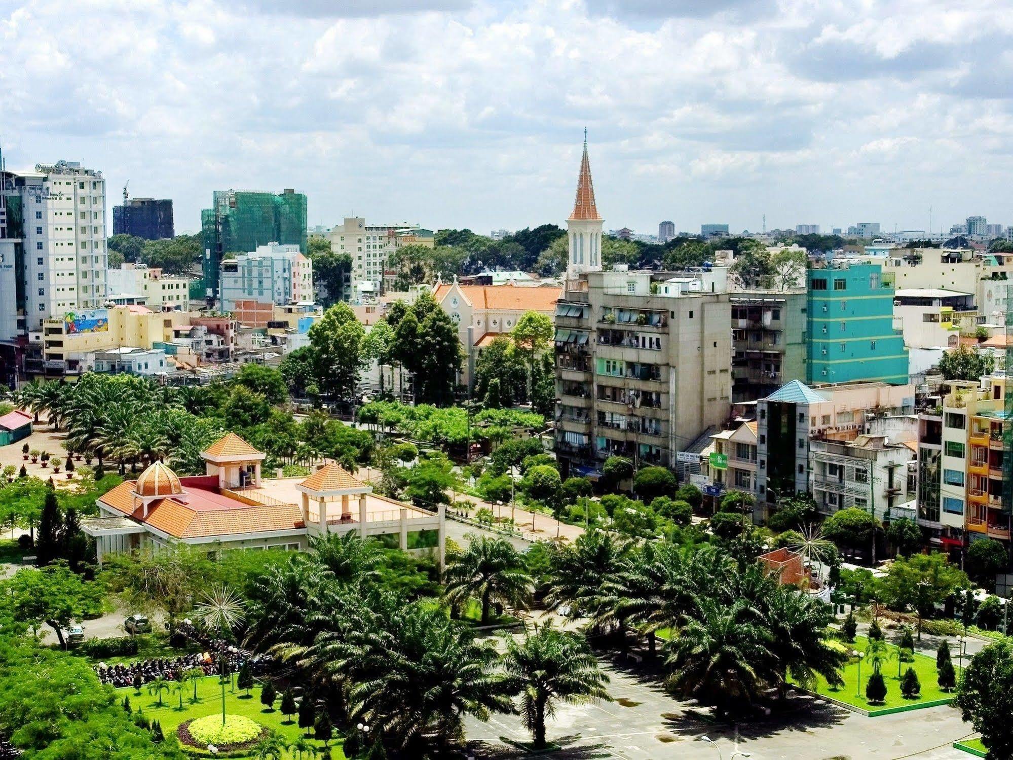 Elios Hotel Ho Chi Minh City Bagian luar foto