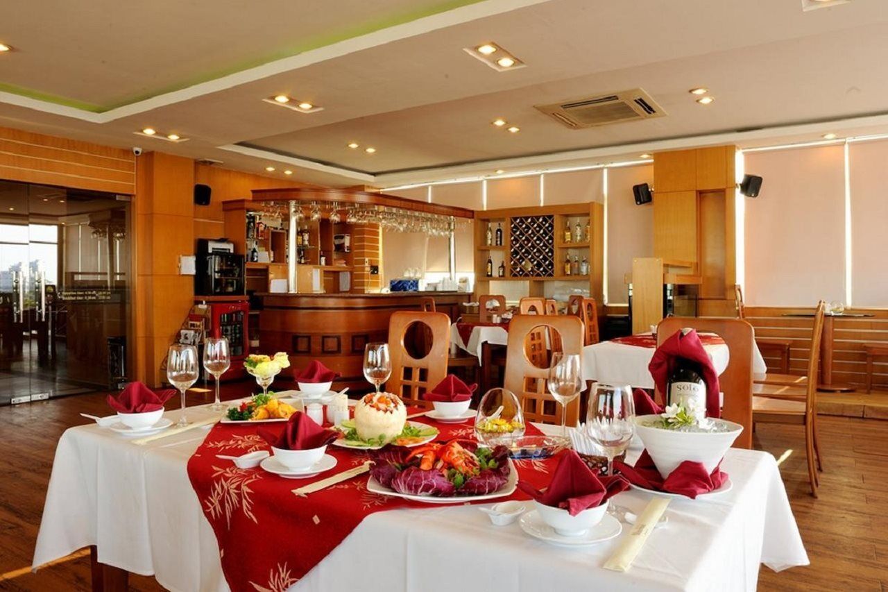 Elios Hotel Ho Chi Minh City Bagian luar foto